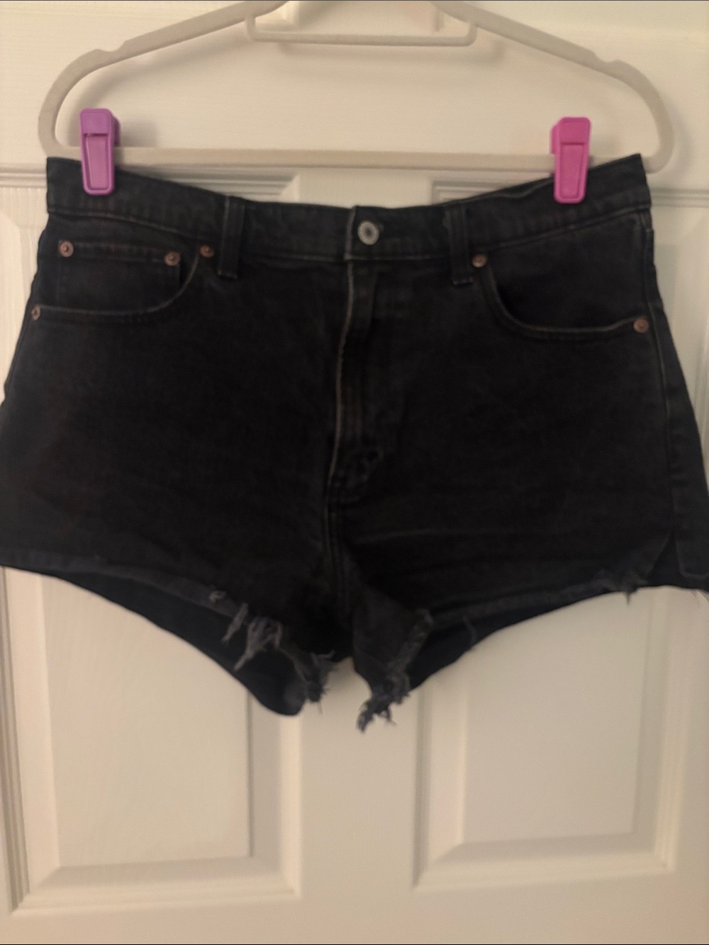 Abercrombie & Fitch Black Mom Short High Rise Denim Frayed Hem Shorts